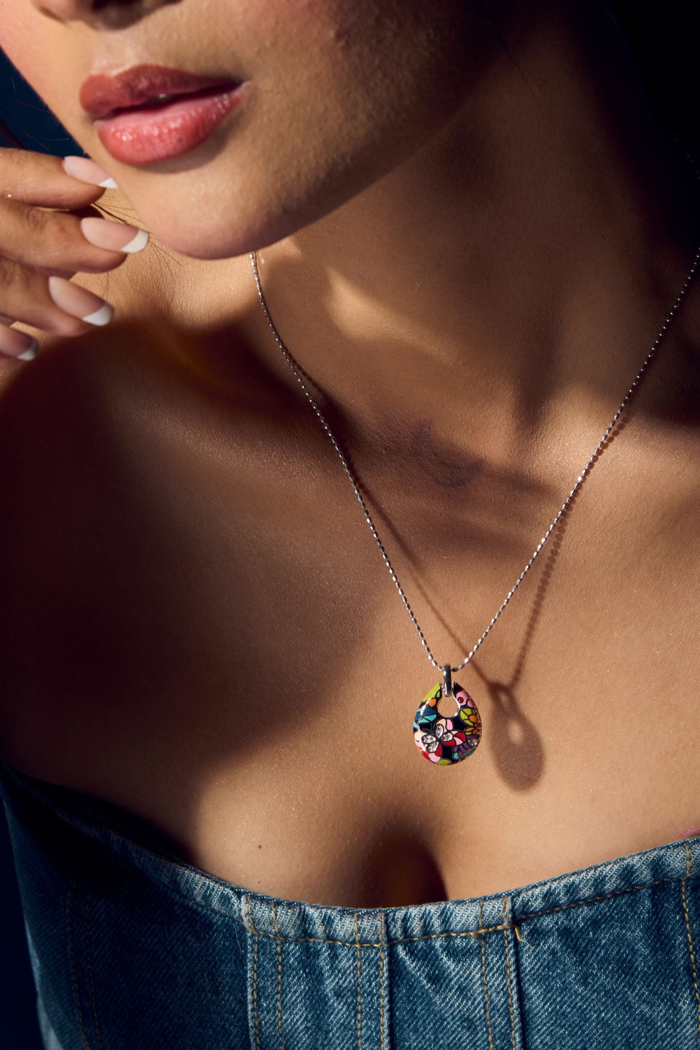 Earing with Pendent Floral