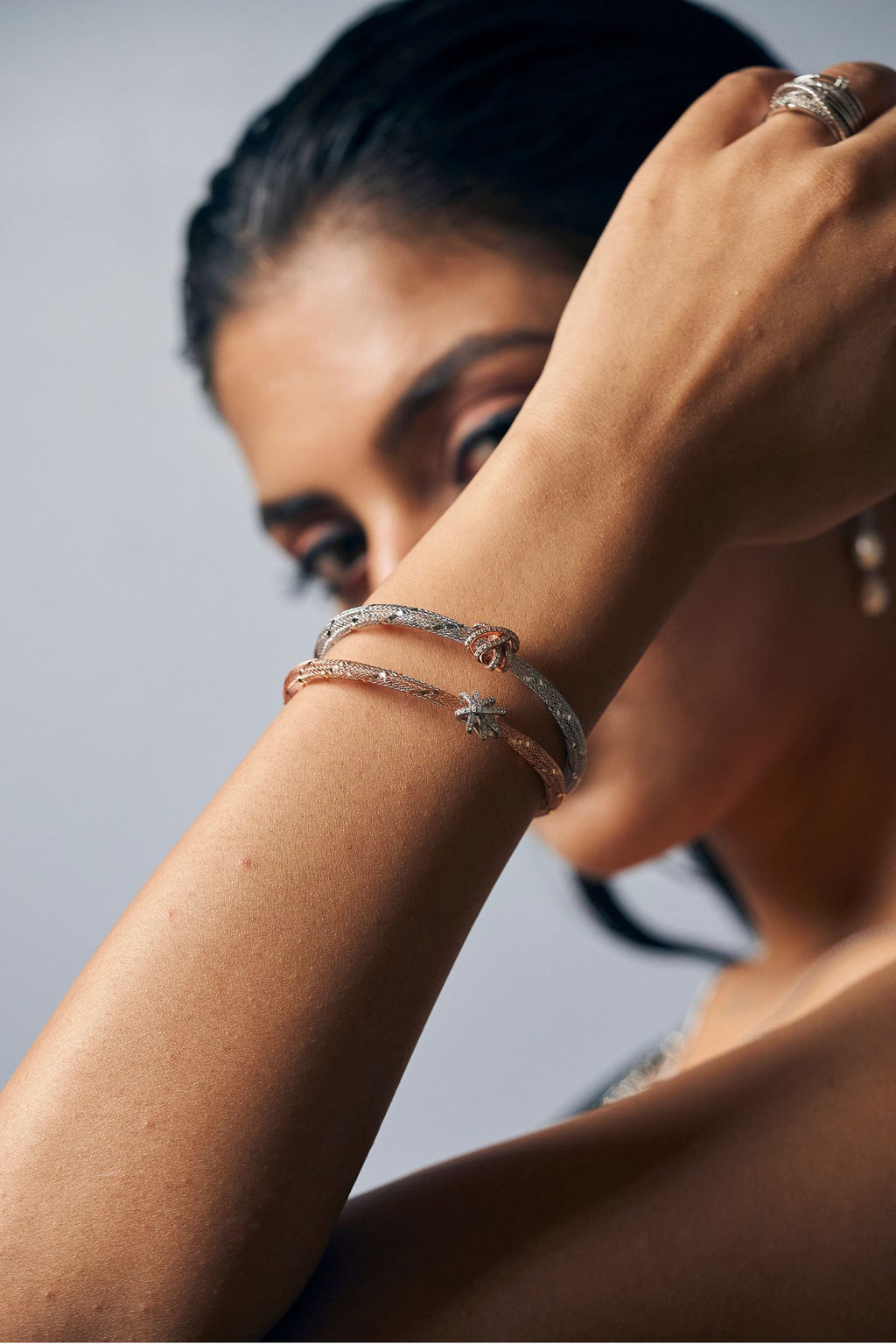 Silver Bow Motif Bracelet