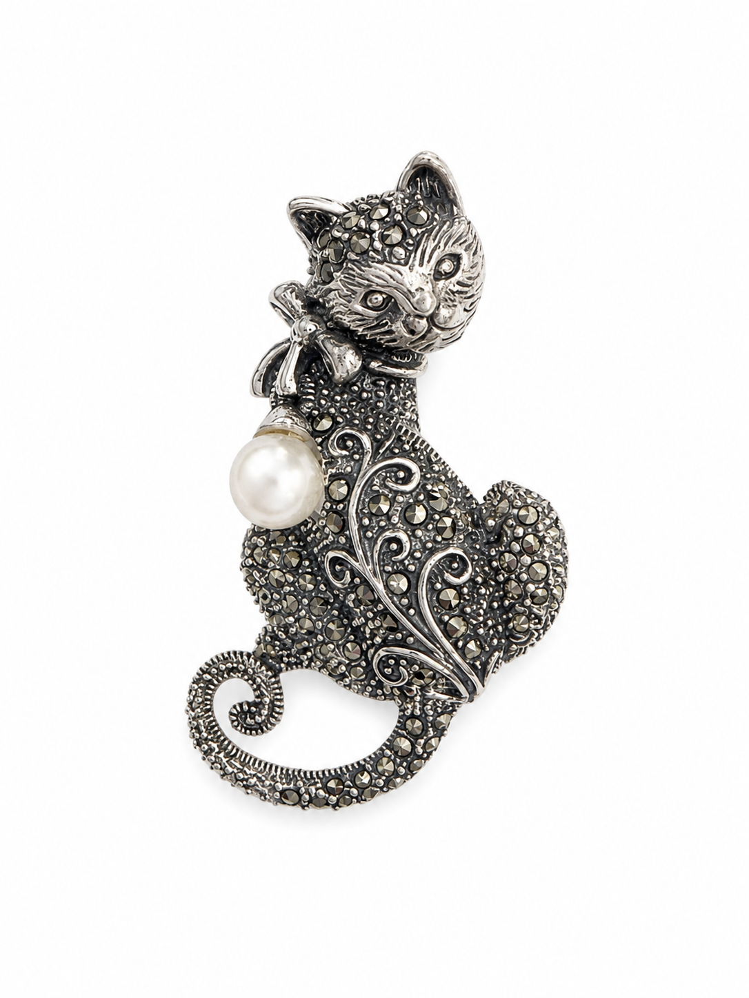 Vintage Kitty Pearl Brooch