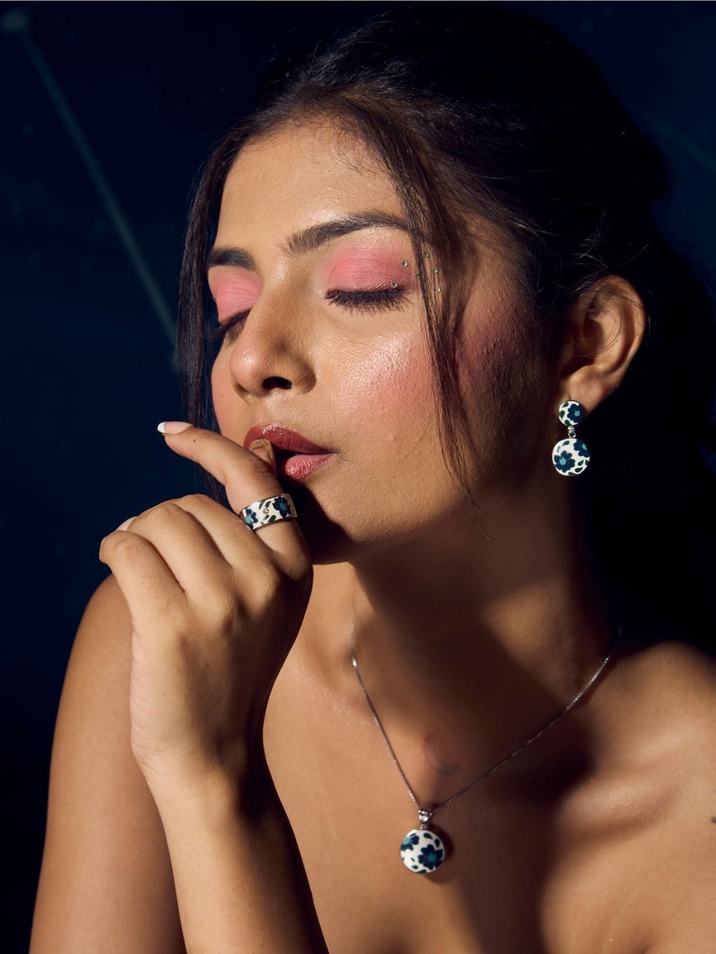 Silver Petal Pop (earrings with pendent)