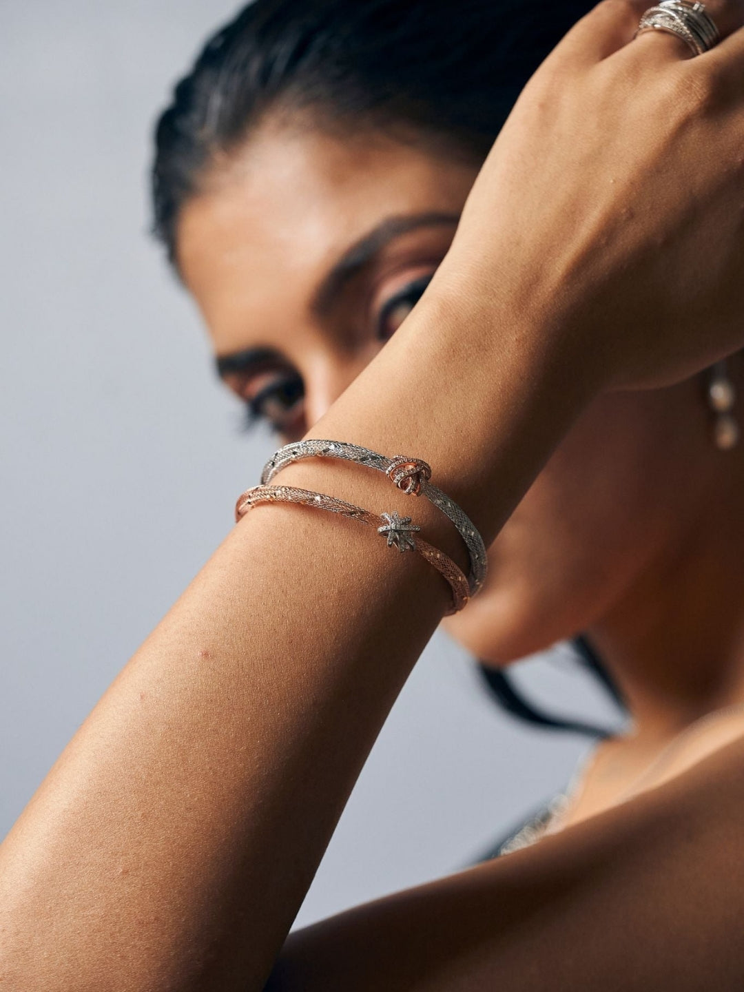 Silver Bow Motif Bracelet
