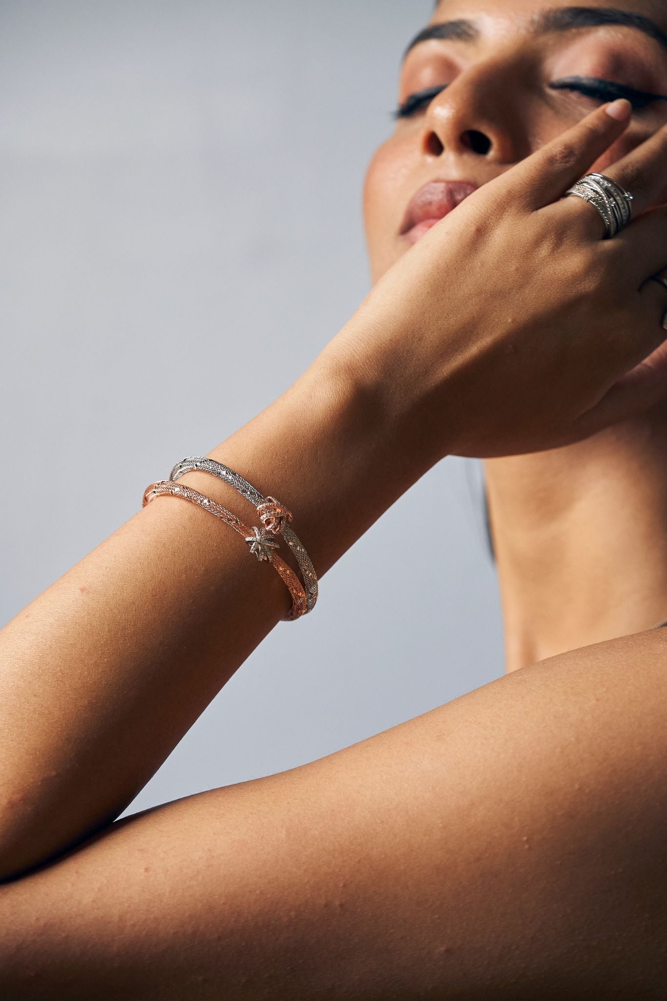 Silver Bow Motif Bracelet